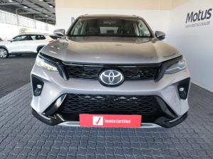 Toyota Fortuner 2.4GD-6 4x4 - Image 4