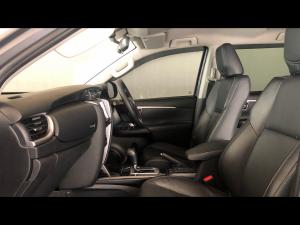 Toyota Fortuner 2.4GD-6 auto - Image 7