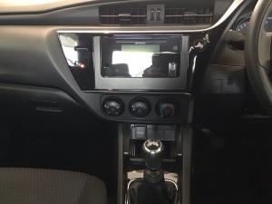 Toyota Corolla Quest 1.8 Plus manual - Image 11