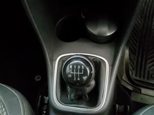 Volkswagen Polo sedan 1.6 Comfortline - Image 13