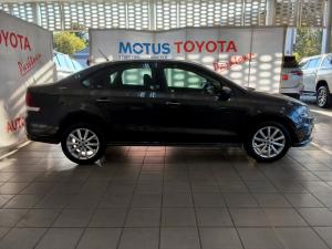 Volkswagen Polo sedan 1.6 Comfortline - Image 3