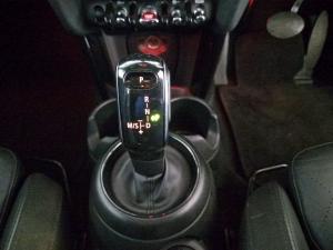 MINI Hatch Cooper S Hatch 5-door - Image 13