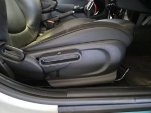 MINI Hatch Cooper S Hatch 5-door - Image 18