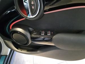 MINI Hatch Cooper S Hatch 5-door - Image 26