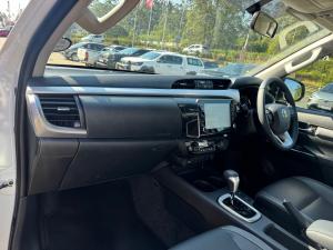 Toyota Hilux 2.8GD-6 double cab Raider auto - Image 7