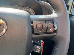 Toyota Hilux 2.8GD-6 double cab Raider auto - Image 10