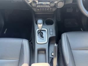 Toyota Hilux 2.8GD-6 double cab Raider auto - Image 12