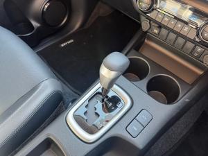 Toyota Hilux 2.8GD-6 double cab Raider auto - Image 13