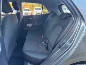 Kia Picanto 1.0 Street auto - Image 17