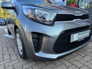 Kia Picanto 1.0 Street auto - Image 23