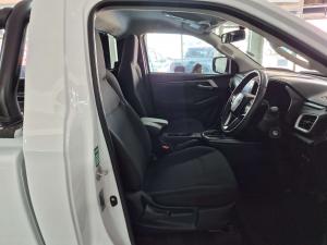 Isuzu D-MAX 1.9 Ddi LS automatic S/C - Image 11