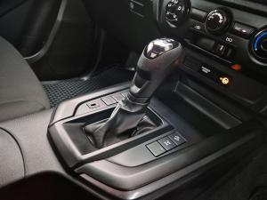 Isuzu D-MAX 1.9 Ddi LS automatic S/C - Image 15