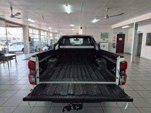 Isuzu D-MAX 1.9 Ddi LS automatic S/C - Image 7