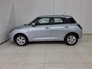 Suzuki Swift 1.2 GL+ manual - Image 2
