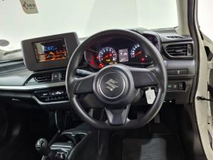 Suzuki Swift 1.2 GL - Image 10