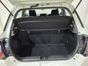 Suzuki Swift 1.2 GL - Image 13