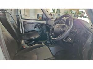 Mahindra Pik Up 2.2CRDe single cab dropside S4 (no aircon) - Image 7