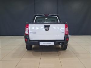 Nissan NP200 1.6i safety pack (aircon) - Image 4