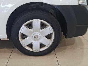 Nissan NP200 1.6i safety pack (aircon) - Image 5
