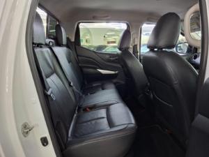 Nissan Navara 2.3D double cab 4x4 LE auto - Image 11