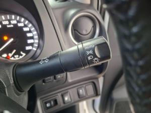 Nissan Navara 2.3D double cab 4x4 LE auto - Image 25