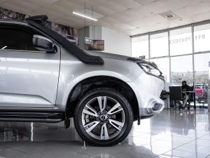 Isuzu mu-X 3.0TD Onyx 4x4 - Image 10