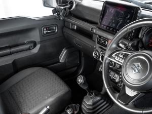 Suzuki Jimny 1.5 GLX AllGrip 5-door manual - Image 14