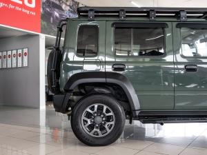 Suzuki Jimny 1.5 GLX AllGrip 5-door manual - Image 8
