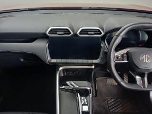 MG ZS Pro 1.5T Luxury - Image 16