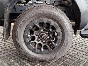 Toyota Hilux 2.8GD-6 double cab Raider 4x4 - Image 26