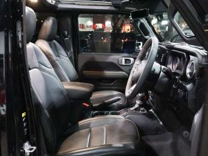 Jeep Wrangler Unlimited 2.0T Sahara - Image 21