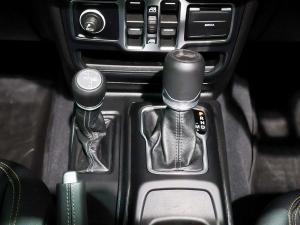 Jeep Wrangler Unlimited 2.0T Sahara - Image 27