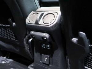 Jeep Wrangler Unlimited 2.0T Sahara - Image 30