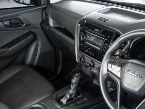 Isuzu D-Max 1.9TD double cab L auto - Image 13