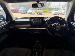 Suzuki Swift 1.2 GLX manual - Image 14