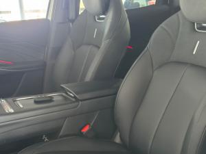 Omoda C7 1.5T SHS PHEV - Image 17
