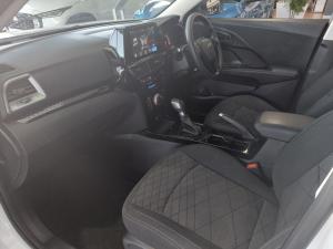 Mahindra XUV 3XO 1.2T MX2 auto - Image 20
