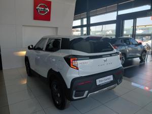Mahindra XUV 3XO 1.2T MX2 auto - Image 5