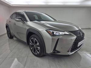 Lexus UX 300h EX - Image 1