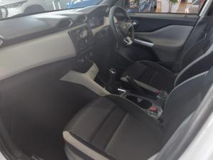 Nissan Magnite 1.0 Visia manual - Image 17