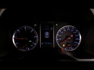 Toyota Quantum 2.8 LWB bus 9-seater VX Premium - Image 9