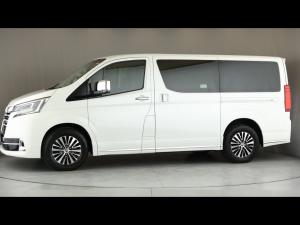 Toyota Quantum 2.8 LWB bus 9-seater VX Premium - Image 23