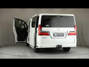 Toyota Quantum 2.8 LWB bus 9-seater VX Premium - Image 25