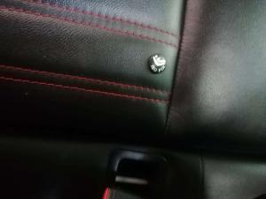 Renault Clio IV 1.6 RS 220 EDC Trophy - Image 18