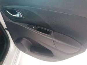 Renault Clio IV 1.6 RS 220 EDC Trophy - Image 19