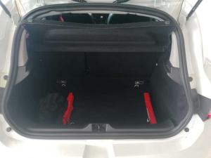 Renault Clio IV 1.6 RS 220 EDC Trophy - Image 5