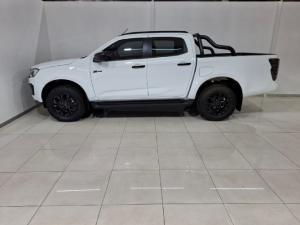 Isuzu D-Max 1.9TD double cab LS X-Rider auto - Image 2