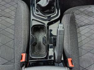 Mahindra XUV 3XO 1.2T MX2 manual - Image 11
