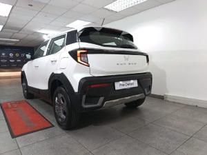 Mahindra XUV 3XO 1.2T MX2 manual - Image 3