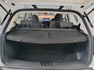 Mahindra XUV 3XO 1.2T MX2 manual - Image 5